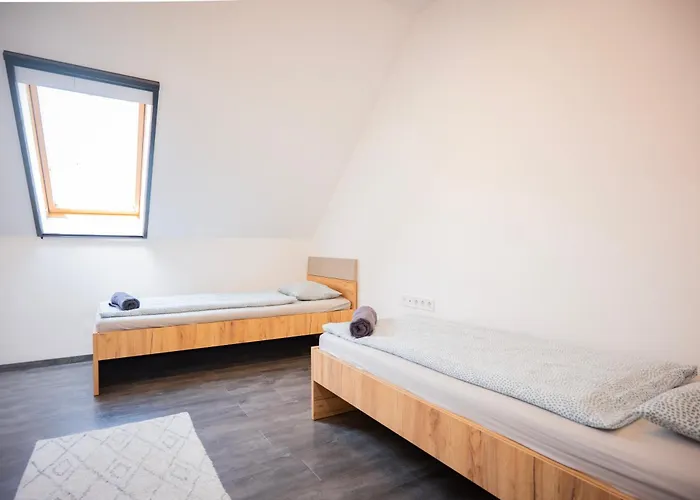 Lelle בלטונללה